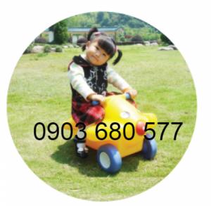Các mẫu xe chòi chân đáng yêu dành cho trẻ em