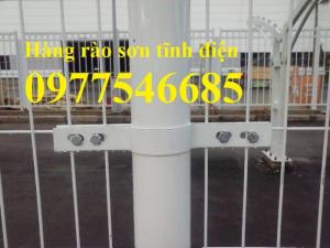 Hàng rào sơn tĩnh điện màu trắng