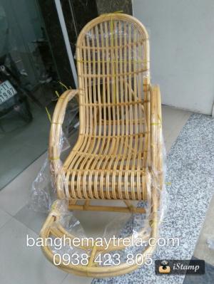 Ghế mây bập bênh
