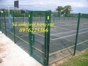 Hàng rào sân tennis, hàng rào sân bóng đá