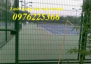 Hàng rào sân tennis, hàng rào sân bóng đá