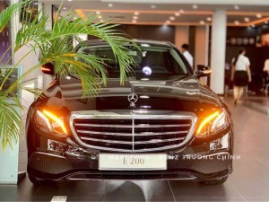 Bán E200-2019 , giảm giá khủng