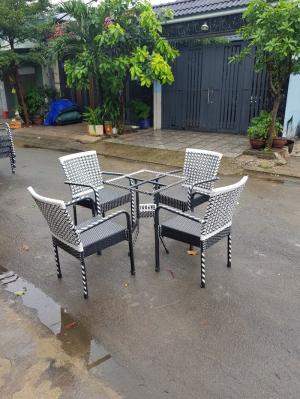 bàn ghế cafe ngoài trời giá rẻ tại sài gòn