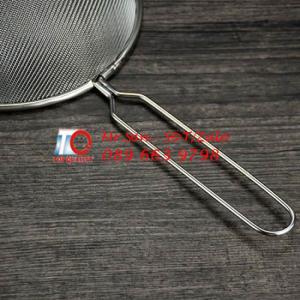 Vợt/ Phễu lưới inox lọc bột, rây bột, lọc dầu thức ăn, vớt bọt giá tốt tại bình thạnh