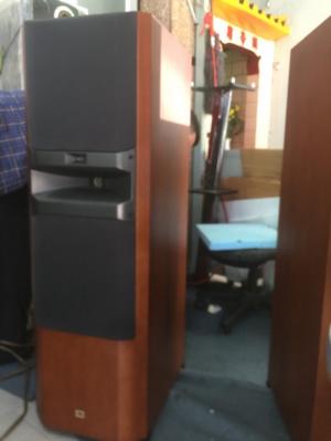 Bán chuyên loa JBL S3800 đẹp long lanh không chỉnh sửa .