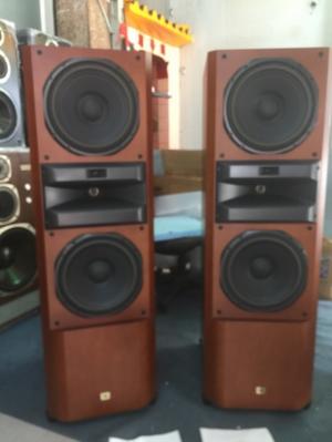 Bán chuyên loa JBL S3800 đẹp long lanh không...