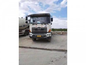 bán xe trộn hino 2015 giá rẻ