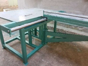 Máy Cắt Nhựa Đài Loan