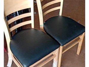 Ghế gỗ cafe bọc nệm giá rẻ