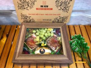 Hộp hoa quả tặng Trung thu MKnow