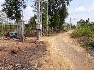 Cần tiền bán gấp nhà Xuân Phú 8*53m