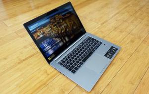 Laptop Acer Swift SF315, i5 8250U 8G SSD180+1T Full HD Vga MX150 Vân tay Đẹp zin 100% Giá rẻ