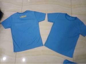 Chuyên may áo cổ tròn xanh ya vải hạt mè