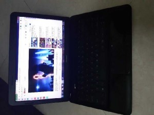 Laptop Hp CQ45. B970/4G/320/14led
