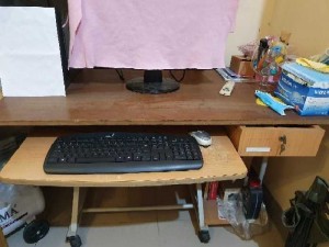 Bàn vi tính di động