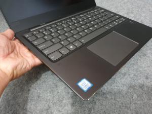 LENOVO 720S CORE I5 8250 RAM DDR4 8GB SSD NVME 256G IPS FULL HD 13.3 INCH