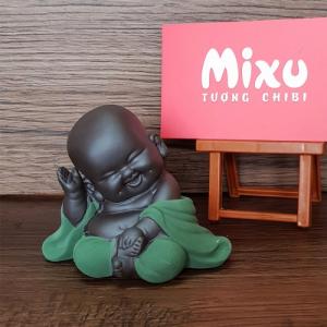 Tượng chú tiểu nghiêng chào bằng gốm tử sa cao cấp