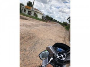 cân bán dât 1600m2 gia 600tr