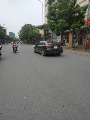 Chủ Cần Tiền Bán Đất Kinh Doanh Phố Việt Hưng