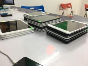 Bán ipad Air 16gb màu trắng máy zin đẹp như mới 4G, wifi