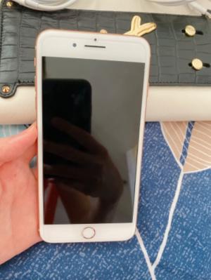 Iphone 8plus Mỹ bản Quốc Tế 64gb, màu vàng Gold, máy đẹp, nguyên zin 100%, đầy đủ phụ kiện