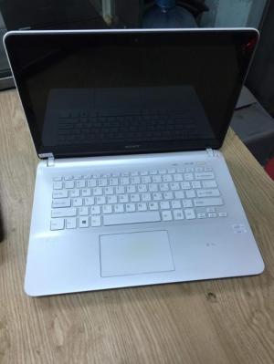 Sony Vaio SVF14 Trắng Core i3_Ram 4G_ổ 500G Văn phòng, học tập mượt mà. Tặng đầy đủ phụ kiện