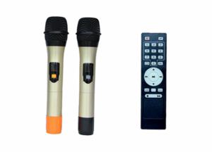Loa kéo BN AUDIO BA 600V phụ kiện gồm có: 2 micro không dây UHF, nguồn 15/ 2A, hướng dẫn sử dụng, phiếu bảo hành chính hãng BOSTON.