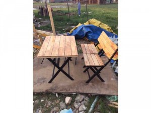 Bàn ghế xếp sắt ốp gỗ giá rẻ tại xưởng sản xuất
