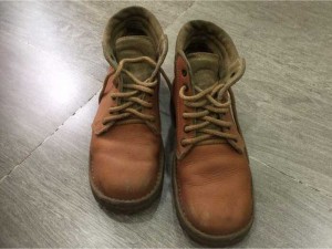 Giày boot da bò size 40
