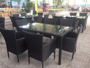 cần thanh lý gấp bàn ghế cafek1
