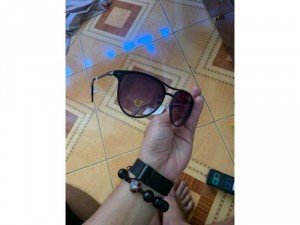 Phụ kiện từ Mỹ dư dùng