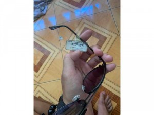 Phụ kiện từ Mỹ dư dùng