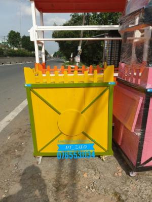Tủ gỗ bán cà phê không mái TG02