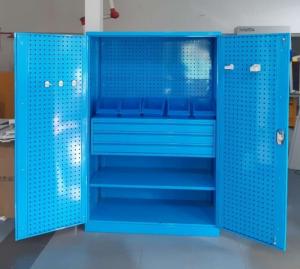 Tủ loại cao hơn: MODEL: LV - 3302
- Kích thước WxDxH: 1200x550x1800 mm