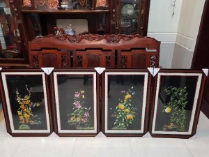 Tranh thêu tay TỨ QUÝ (1 bộ gồm 4 bức)