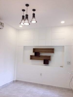nhà mặt tiền phú nhuận