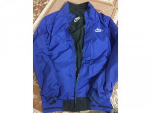 áo khoát 2 mặt hiệu Nike