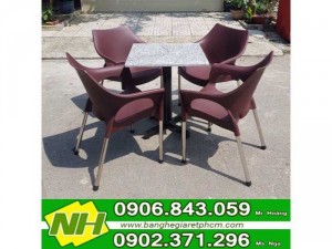 bàn ghế nhựa lỗ giá tại xưởng