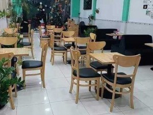 Bộ bàn ghế cafe gỗ cabin giá rẻ