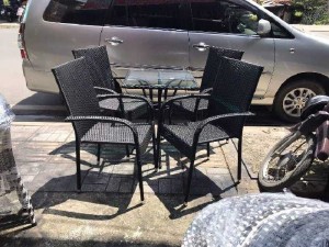 Thanh lý bộ bàn ghế cafe tphcm