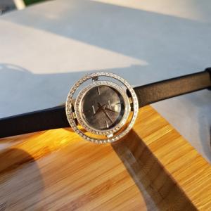 Đồng hồ nữ Bentley Bl1868 2 viền đá