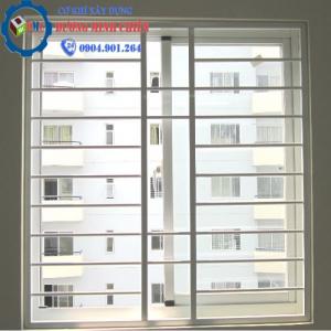 khung sắt bảo vệ cửa sổ.