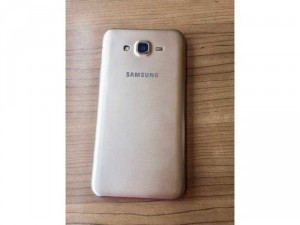samsung j700
