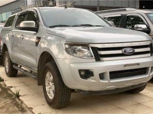 Ford Ranger XLS số tự động AT