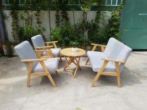thanh lý bộ bàn ghế sofa cafe giá rẻ