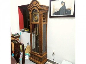 Đồng hồ tủ 5 ống sáo Colonial USA