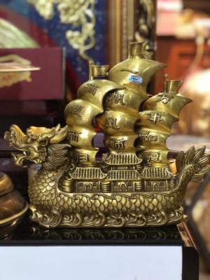 Tượng thuyền buồn xuôi gió bằng đồng nguyên chất