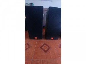 BÁN LOA JBL BASS 30