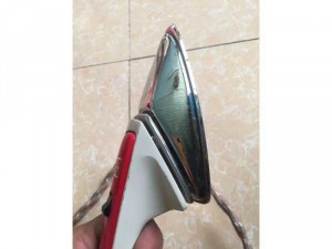 Bàn ủi nhật điện 100v