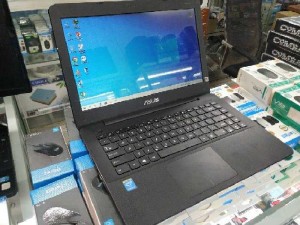 Asus X454L /i3 4030 /Ram 4GB /HDD 500GB